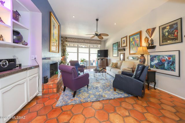 5057 E North Regency Circle, Tucson, AZ 85711