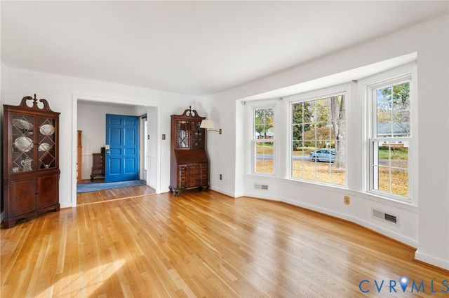 1610 Careybrook Dr, Henrico, VA 23238