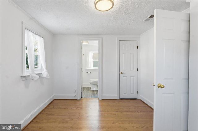 2231 N CULPEPER ST N, Arlington, VA 22207