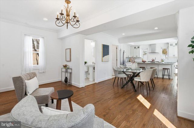 2231 N CULPEPER ST N, Arlington, VA 22207