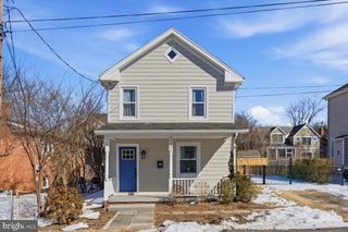 2231 N CULPEPER ST N, Arlington, VA 22207