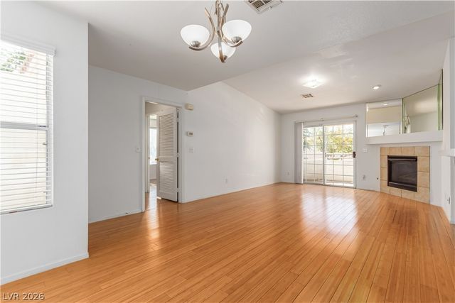 8452 Boseck Drive 217, Las Vegas, NV 89145