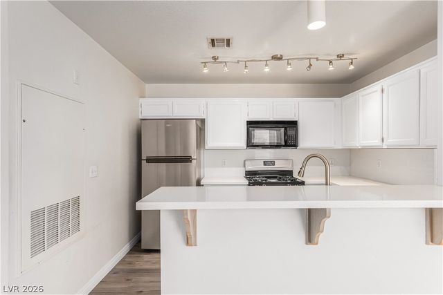 8452 Boseck Drive 217, Las Vegas, NV 89145