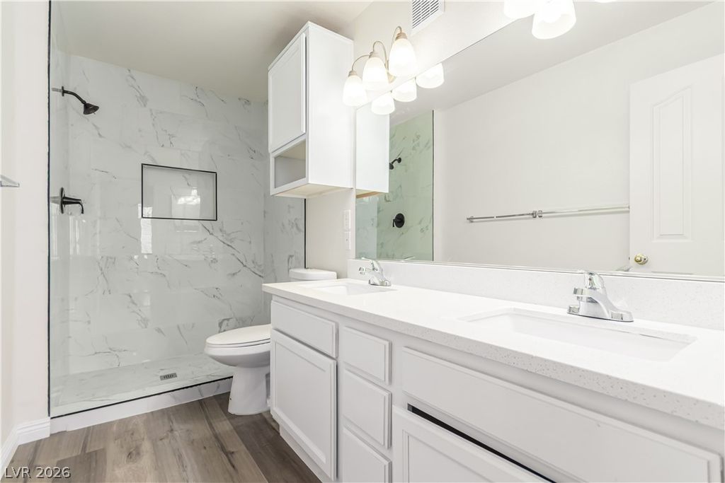 Image 12 of property listing at 8452 Boseck Drive 217, Las Vegas, NV 89145