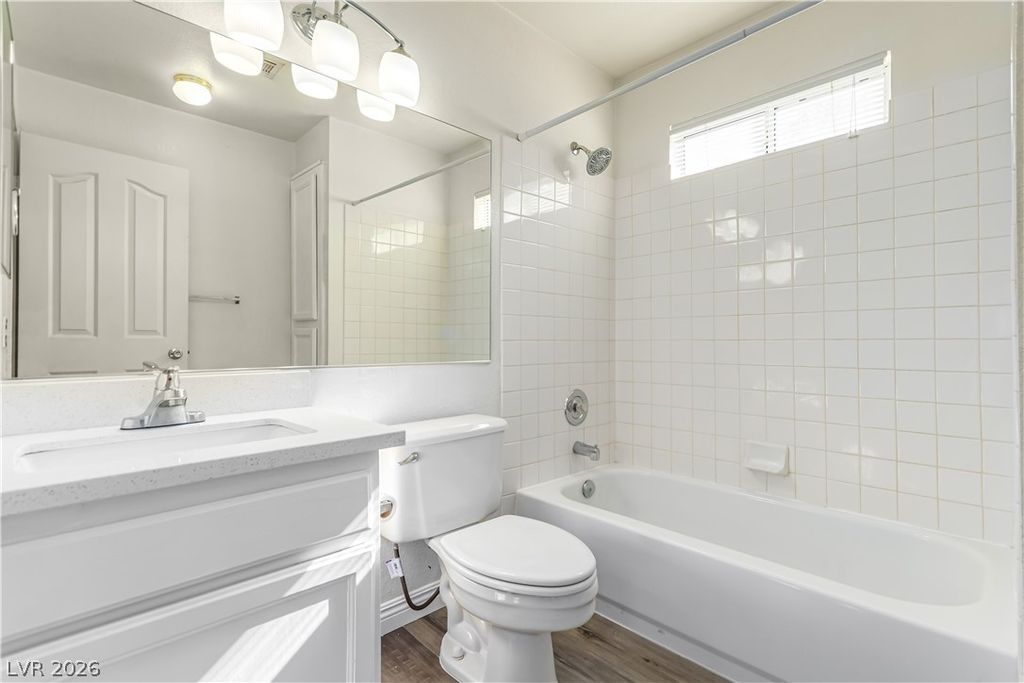 Image 14 of property listing at 8452 Boseck Drive 217, Las Vegas, NV 89145