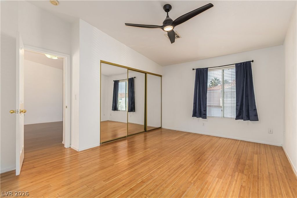 Image 9 of property listing at 8452 Boseck Drive 217, Las Vegas, NV 89145