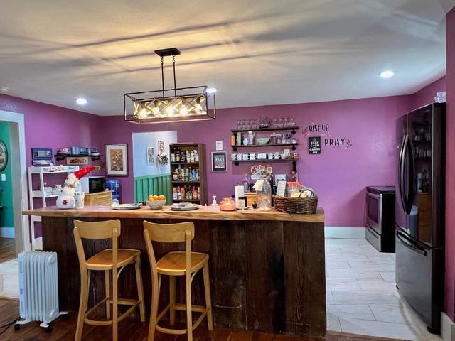 700 E Highland Avenue, Comanche, TX 76442