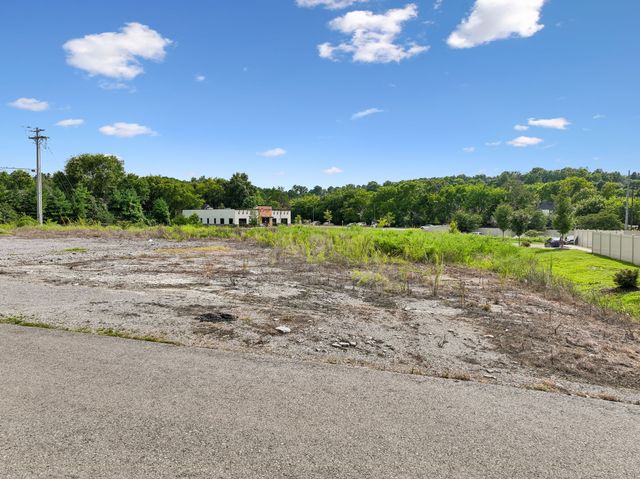 13179 Old Nashville Hwy, Smyrna, TN 37167
