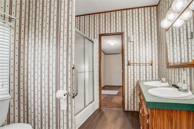 416 S Jefferson Street, Raymore, MO 64083