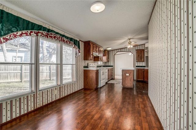 416 S Jefferson Street, Raymore, MO 64083