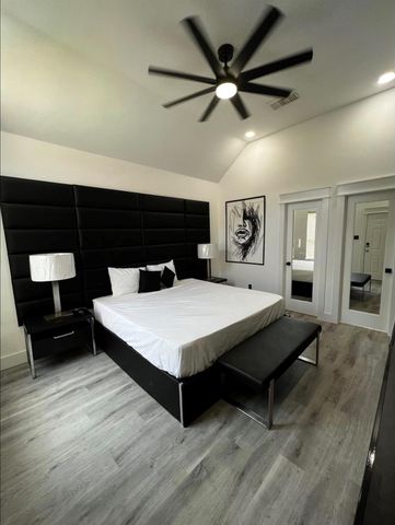 13714 Hillingdale Lane, Houston, TX 77070