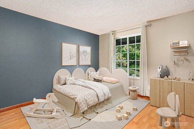 14203 NE 63rd Court, Redmond, WA 98052