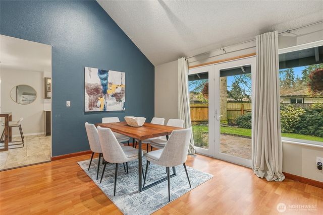 14203 NE 63rd Court, Redmond, WA 98052