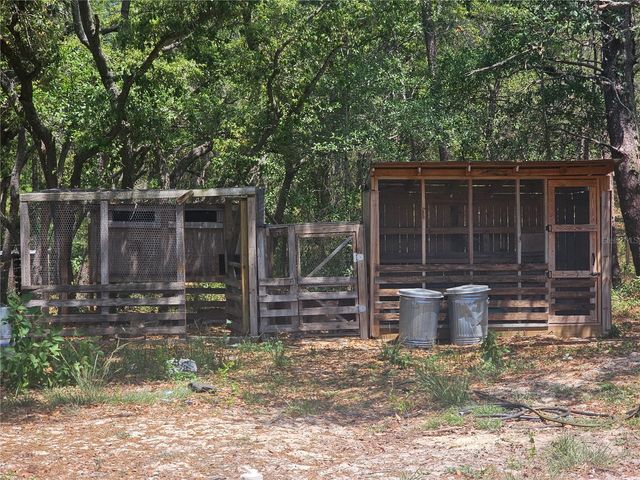 9172 QUIVIRA ROAD, Brooksville, FL 34613