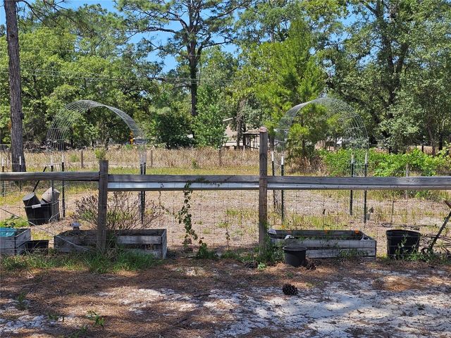9172 QUIVIRA ROAD, Brooksville, FL 34613