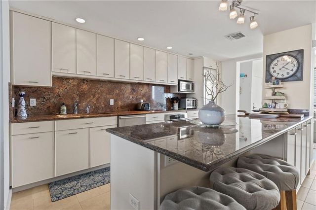 4101 Ocean Drive PHA, Vero Beach, FL 32963