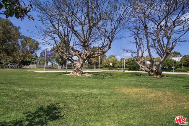 6150 Buckingham 311, Culver City, CA 90230