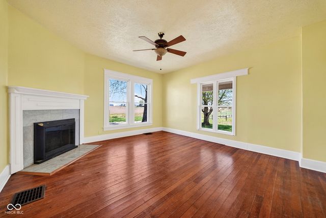 1198 S State Road 59, Rockville, IN 47872