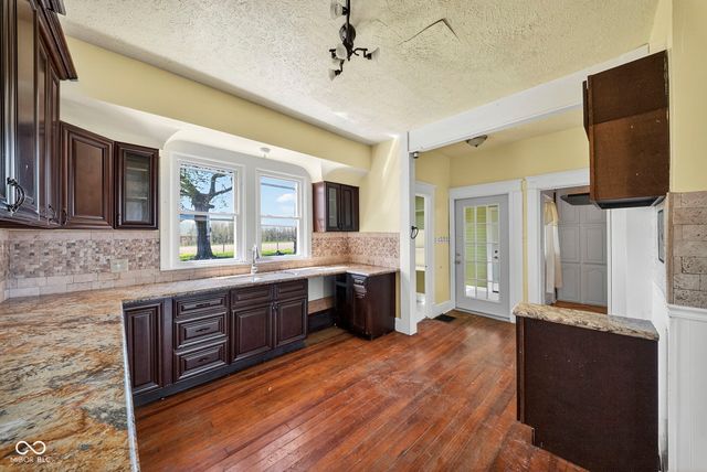 1198 S State Road 59, Rockville, IN 47872