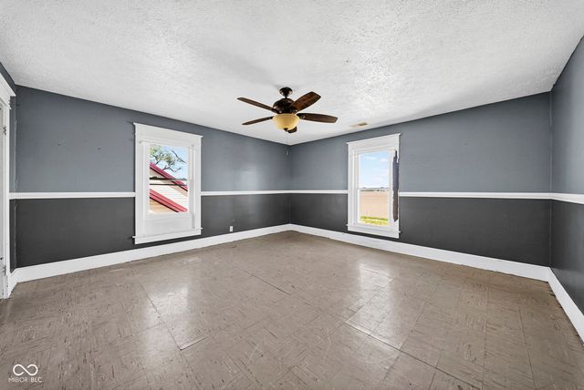1198 S State Road 59, Rockville, IN 47872