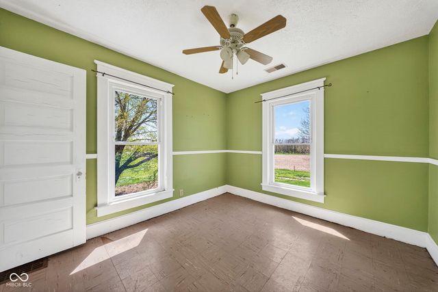 1198 S State Road 59, Rockville, IN 47872