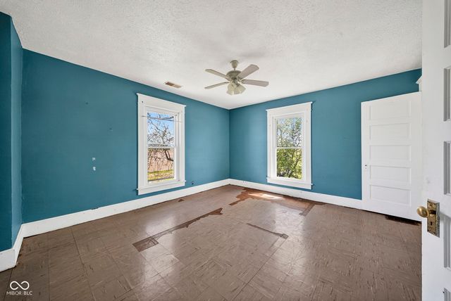 1198 S State Road 59, Rockville, IN 47872
