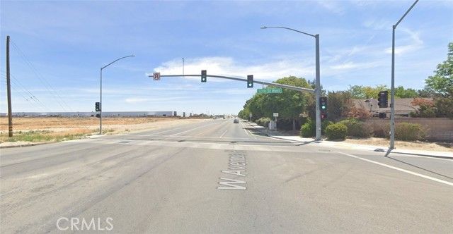 46135 10th St W, Lancaster, CA 93536