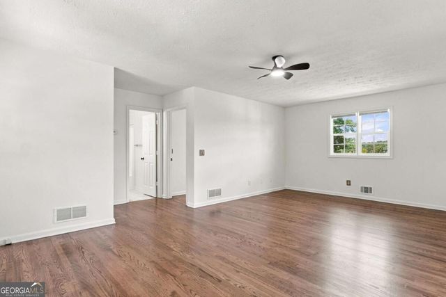 185 Northridge Road, Ball Ground, GA 30107