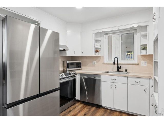 3148 E Maplewood Ave, Centennial, CO 80121