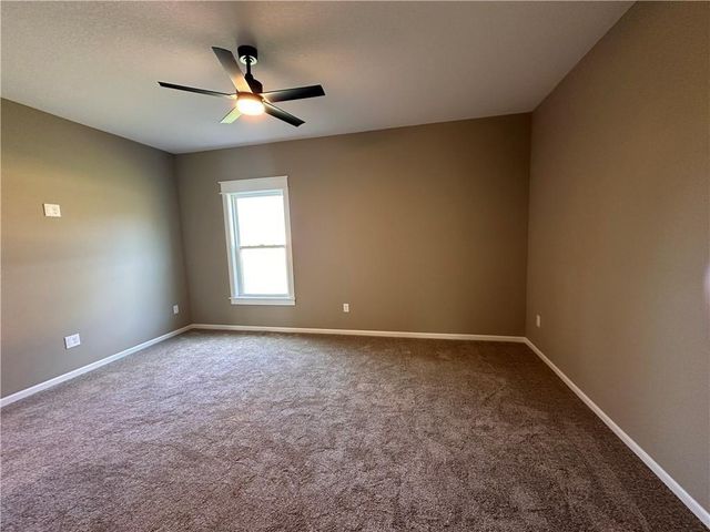 1102 S Oak Street, Plattsburg, MO 64477