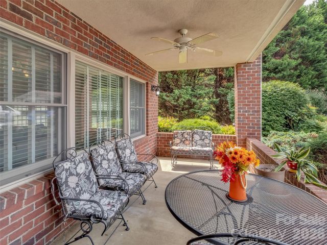 1465 S Lakeshore Drive B-2, Lake Junaluska, NC 28745