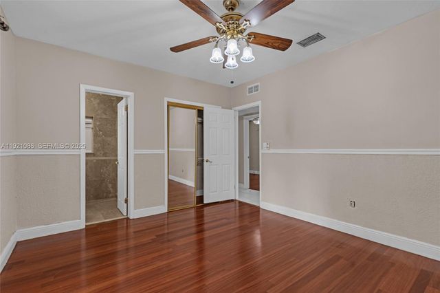 9400 SW 193rd Dr 9400, Cutler Bay, FL 33157