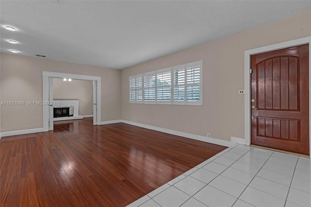 9400 SW 193rd Dr 9400, Cutler Bay, FL 33157