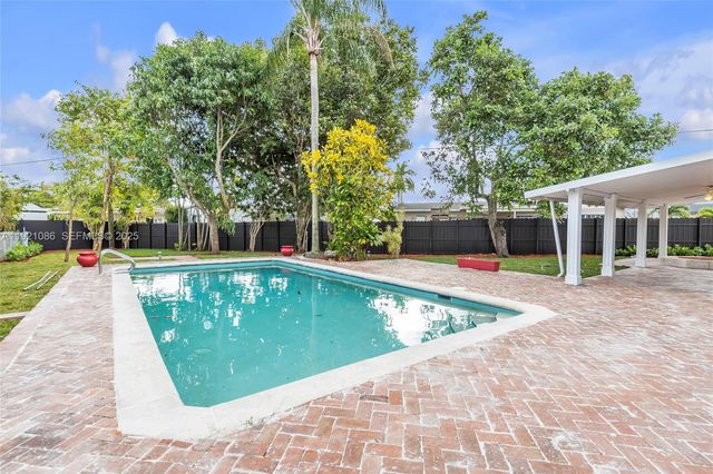 9400 SW 193rd Dr 9400, Cutler Bay, FL 33157