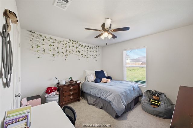 6001 Crest Bridge Court, Bryan, TX 77807