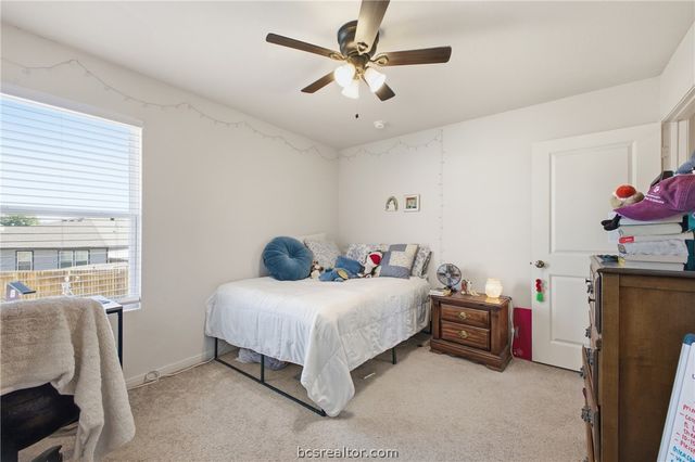 6001 Crest Bridge Court, Bryan, TX 77807
