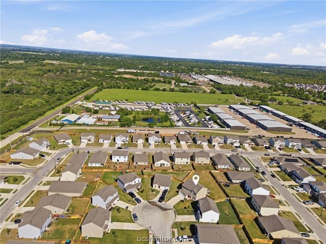 6001 Crest Bridge Court, Bryan, TX 77807