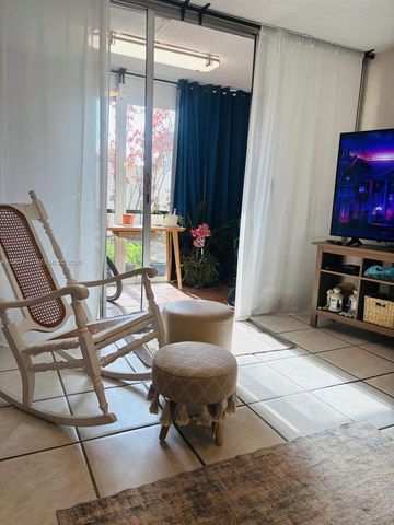 118 Royal Park Dr 1F, Oakland Park, FL 33309