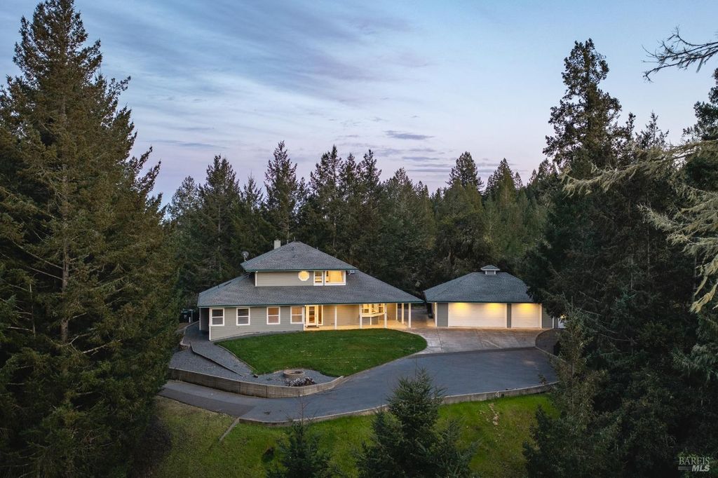 8930 Hwy 116, Forestville, CA 95436