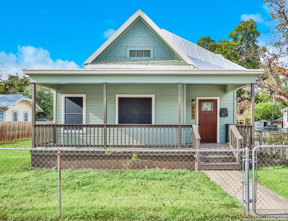 858 Steves Ave, San Antonio, TX 78210