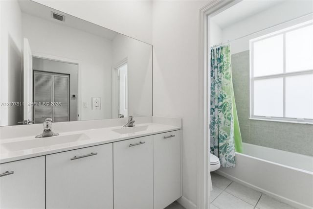 2284 NW 130th Street 0, Miami, FL 33167