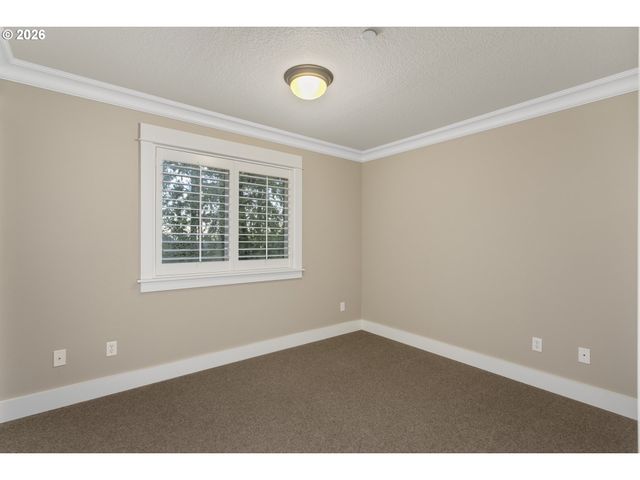 16327 Sw GEMSTONE Ct, Beaverton, OR 97007