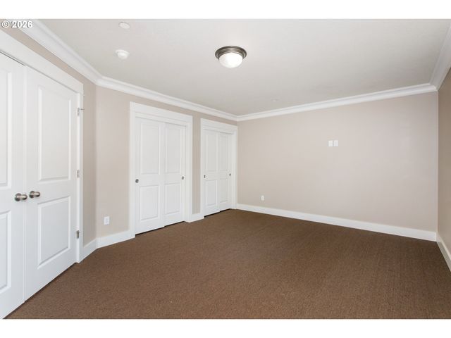 16327 Sw GEMSTONE Ct, Beaverton, OR 97007