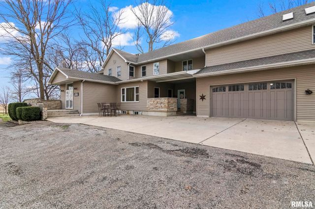 9343 PRAIRIE CREEK Road, New Berlin, IL 62670