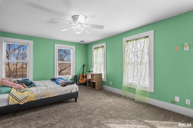 9343 PRAIRIE CREEK Road, New Berlin, IL 62670