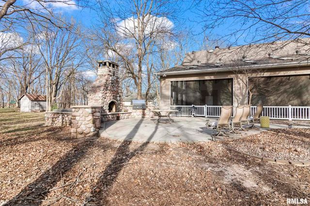 9343 PRAIRIE CREEK Road, New Berlin, IL 62670