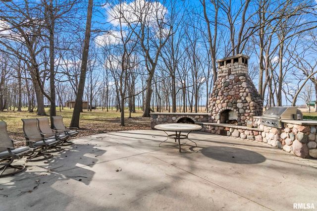 9343 PRAIRIE CREEK Road, New Berlin, IL 62670