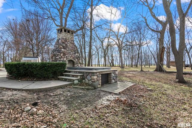 9343 PRAIRIE CREEK Road, New Berlin, IL 62670