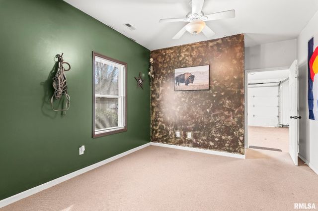 9343 PRAIRIE CREEK Road, New Berlin, IL 62670