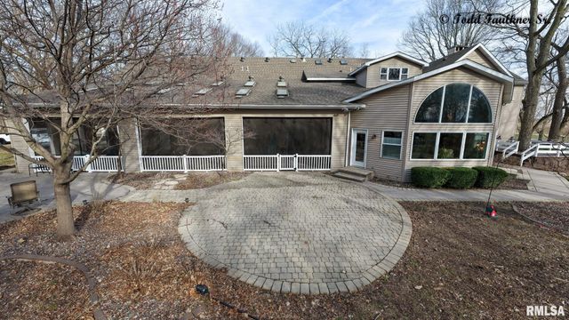 9343 PRAIRIE CREEK Road, New Berlin, IL 62670